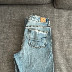 American Eagle Boy Cut Jeans Size 2